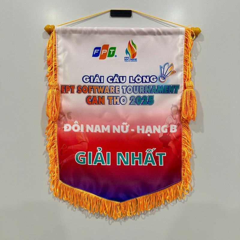 Cờ lưu niệm 30x40 – Gọn, đẹp, vừa tay