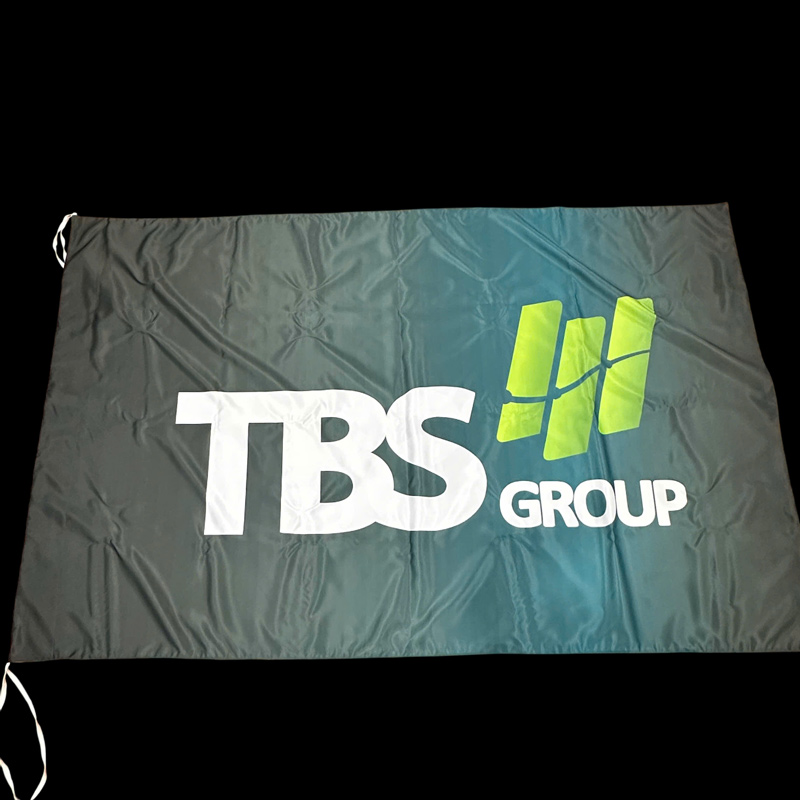 In cờ công ty doanh nghiệp theo yêu cầu